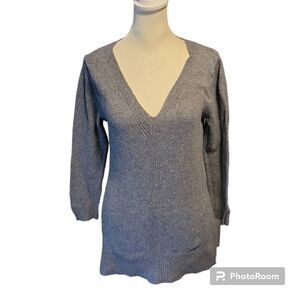 Banana Republic Grey Women's V-neck Sweater Size Small